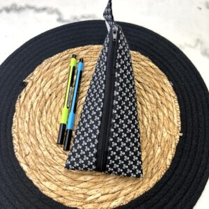 Τριγωνική κασετίνα  SKULLS