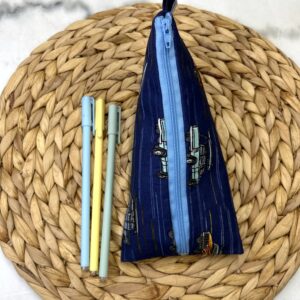 Τριγωνική κασετίνα  CARS