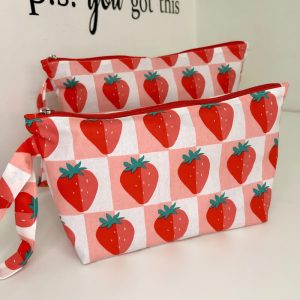 Αδιάβροχο Νεσεσέρ Μεσαίο  | strawberries
