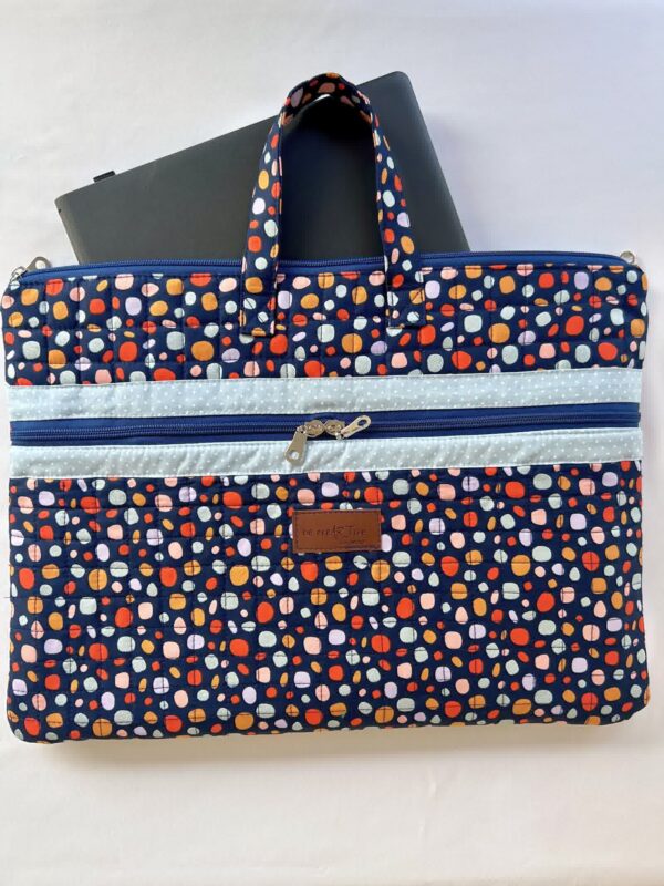 χειροποίητη θήκη laptop dots