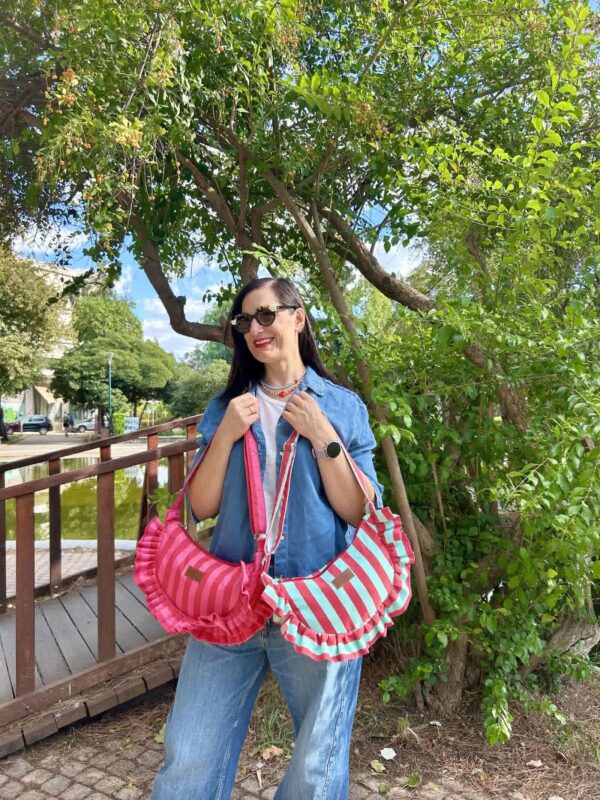 ruffle bag with stripes